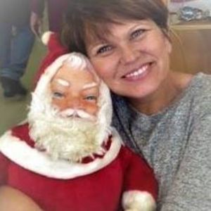 Meet your Posher, Iris